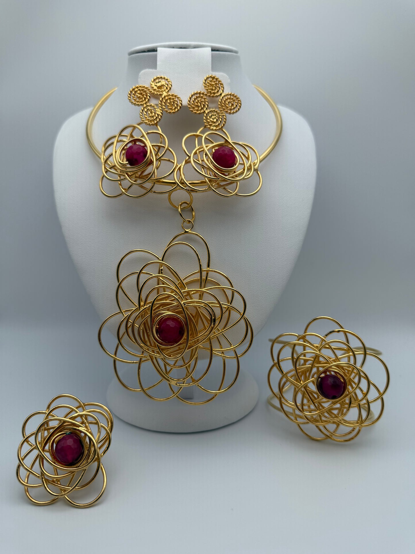 Anillo Dalia