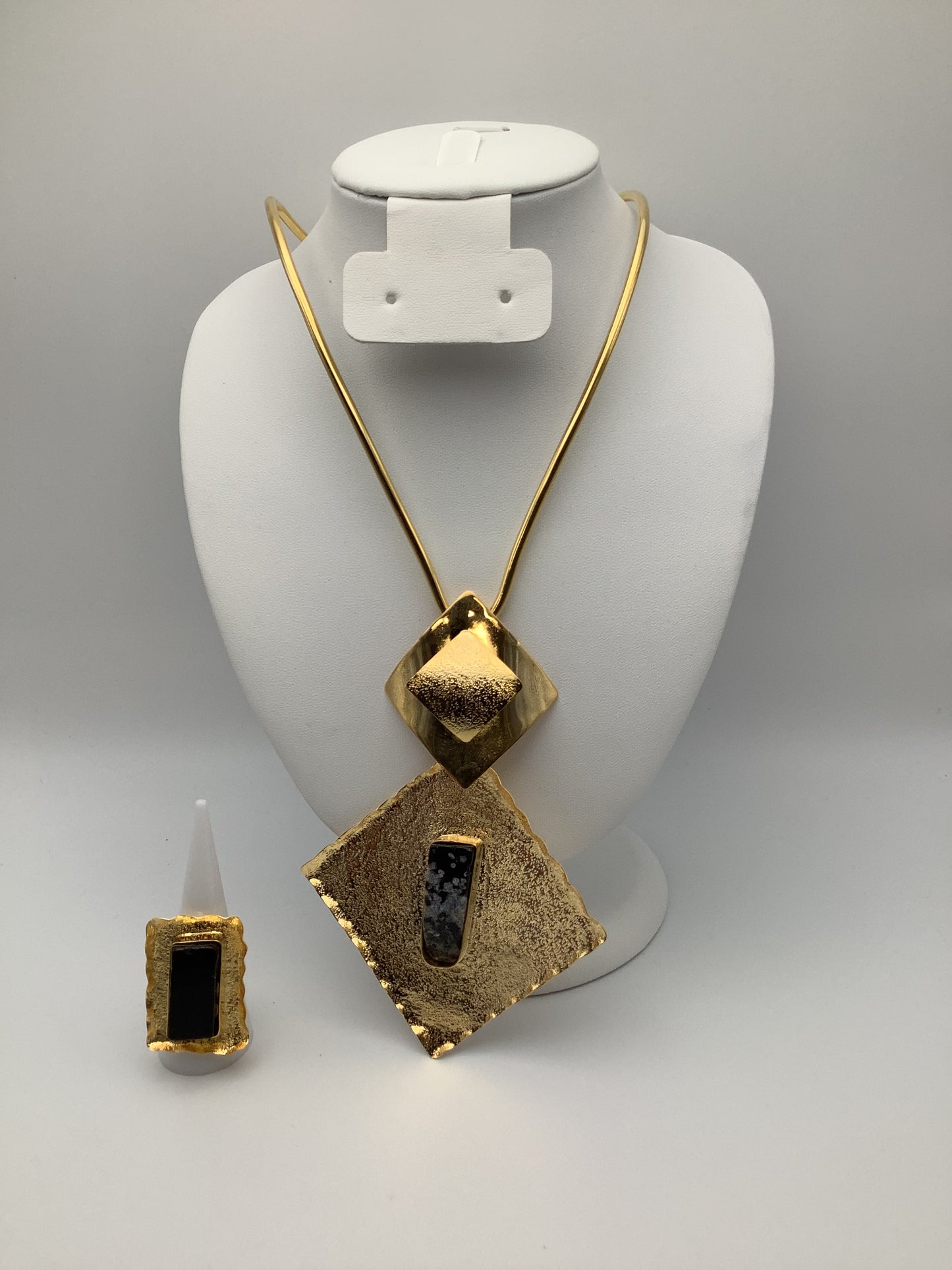 Anillo Gema Ilusión
