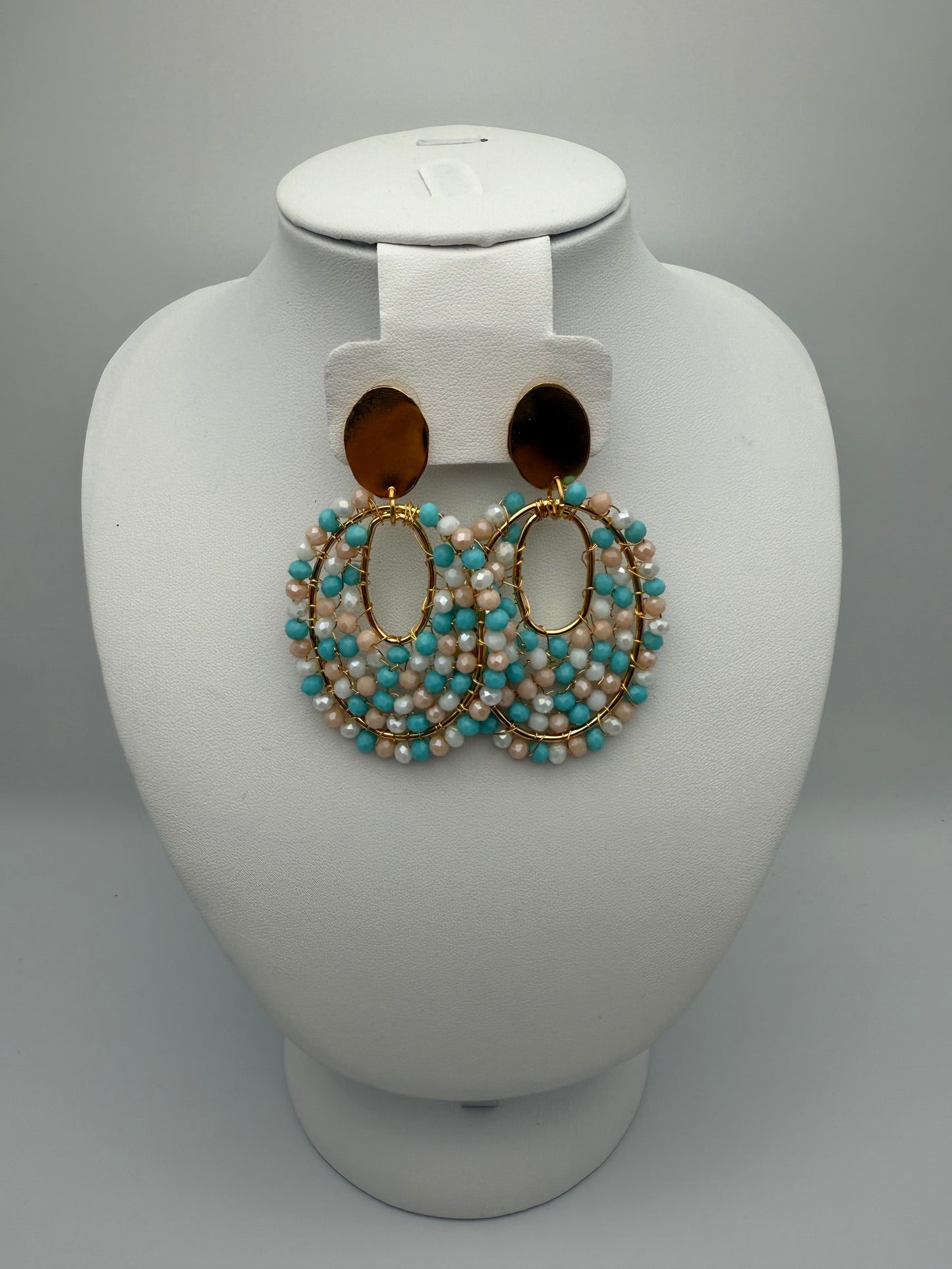 Aretes Mana