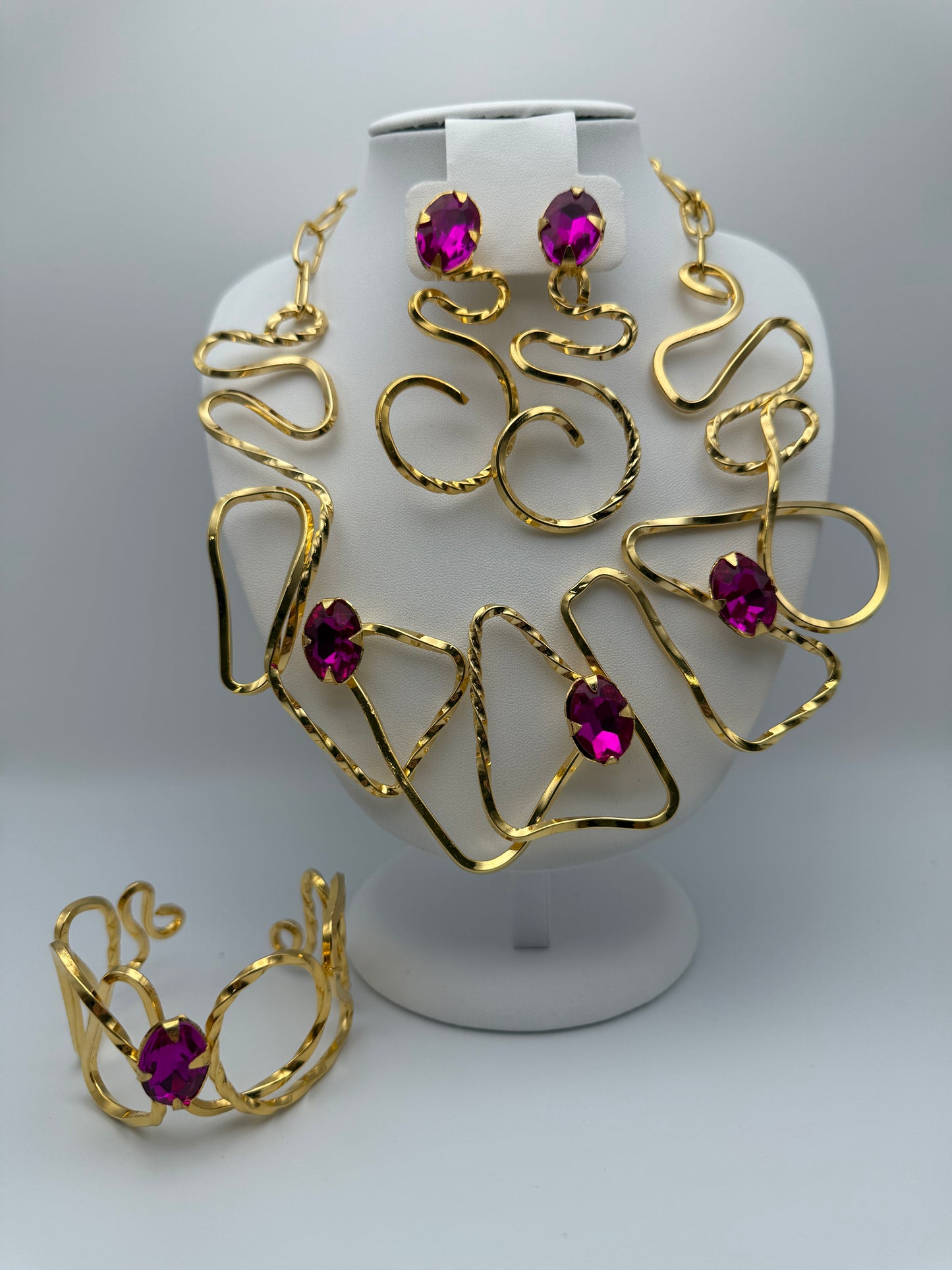 Aretes Complicado
