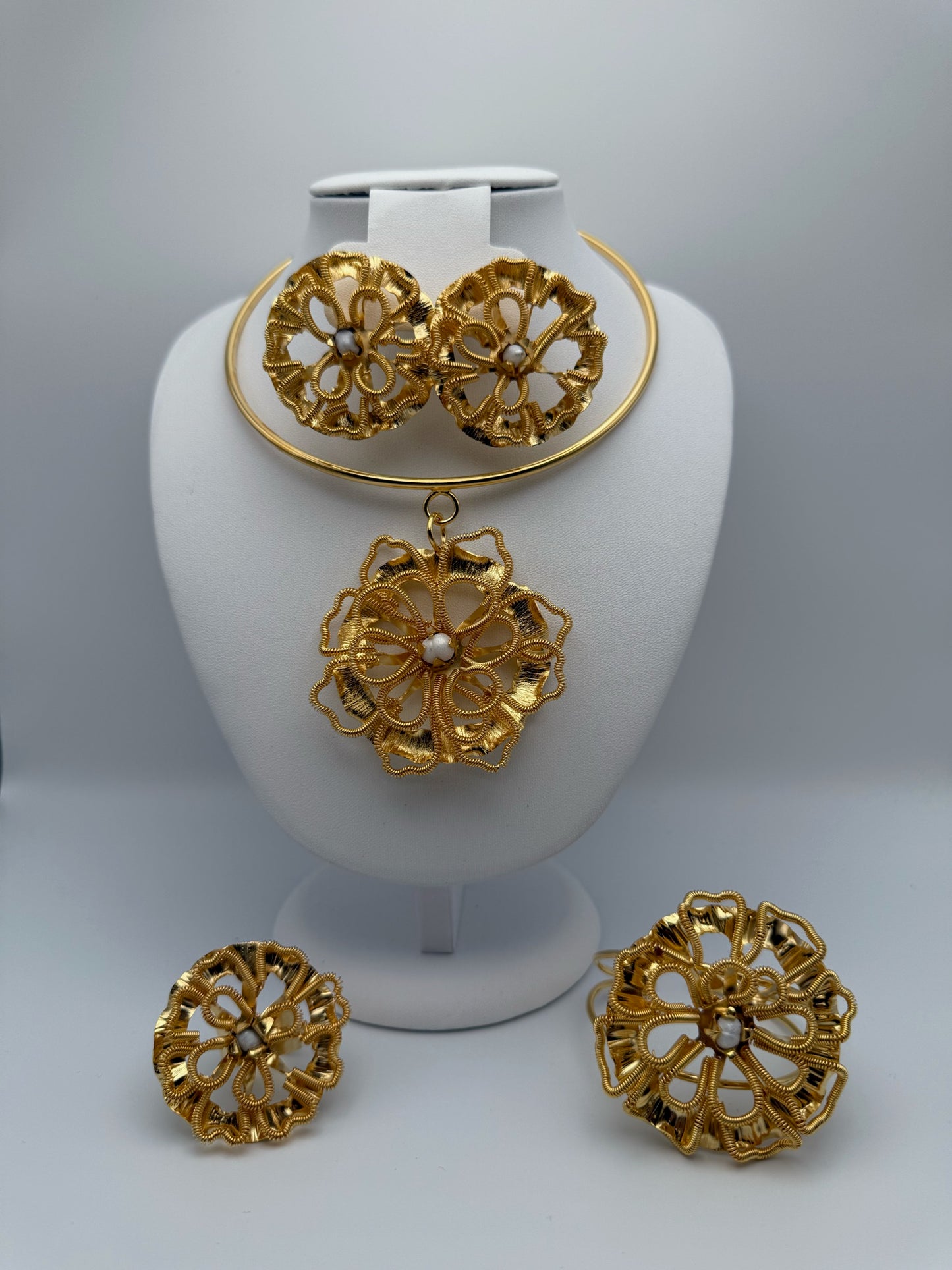 Anillo Corona de Rosas