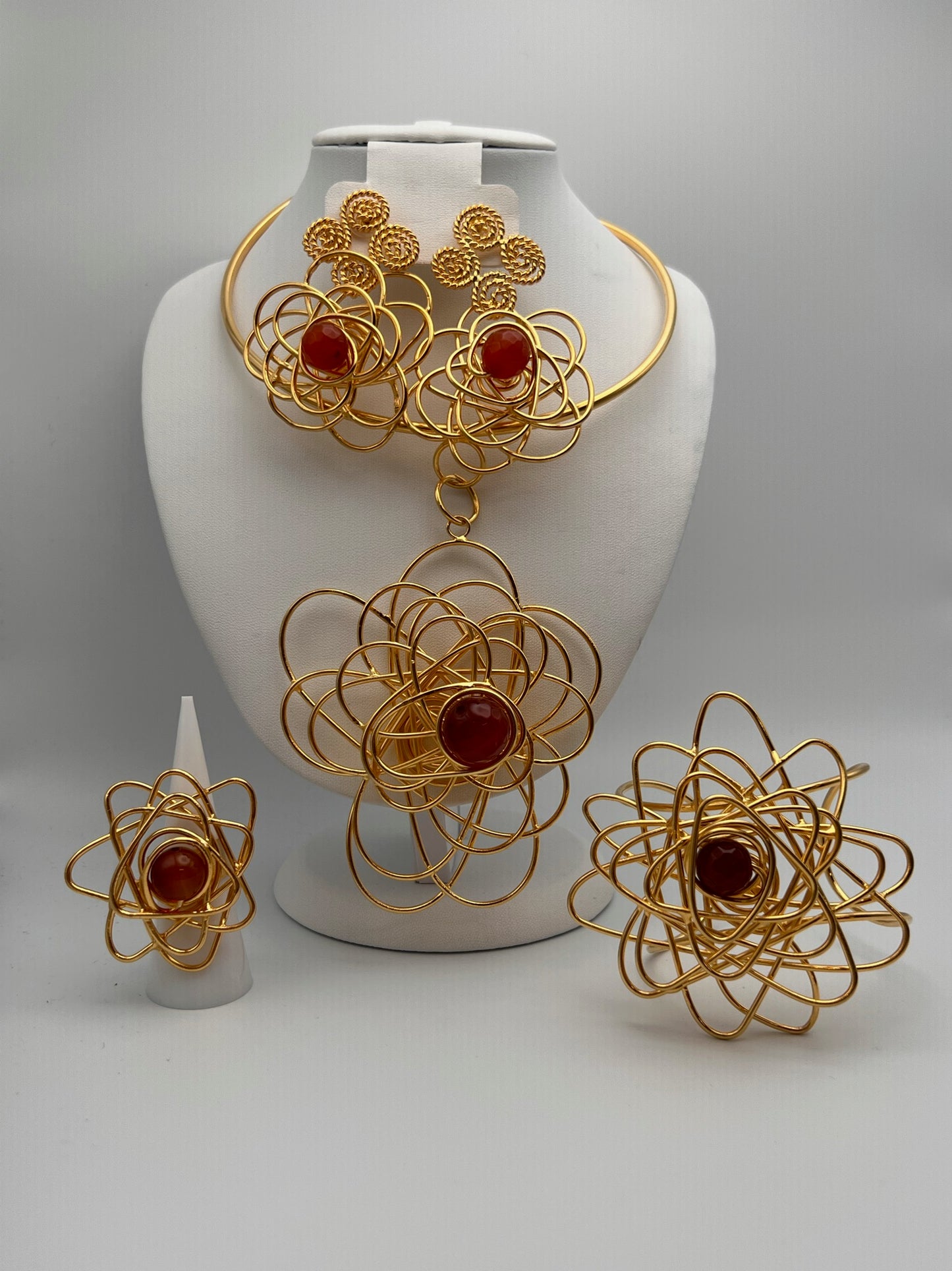 Aretes Dalia