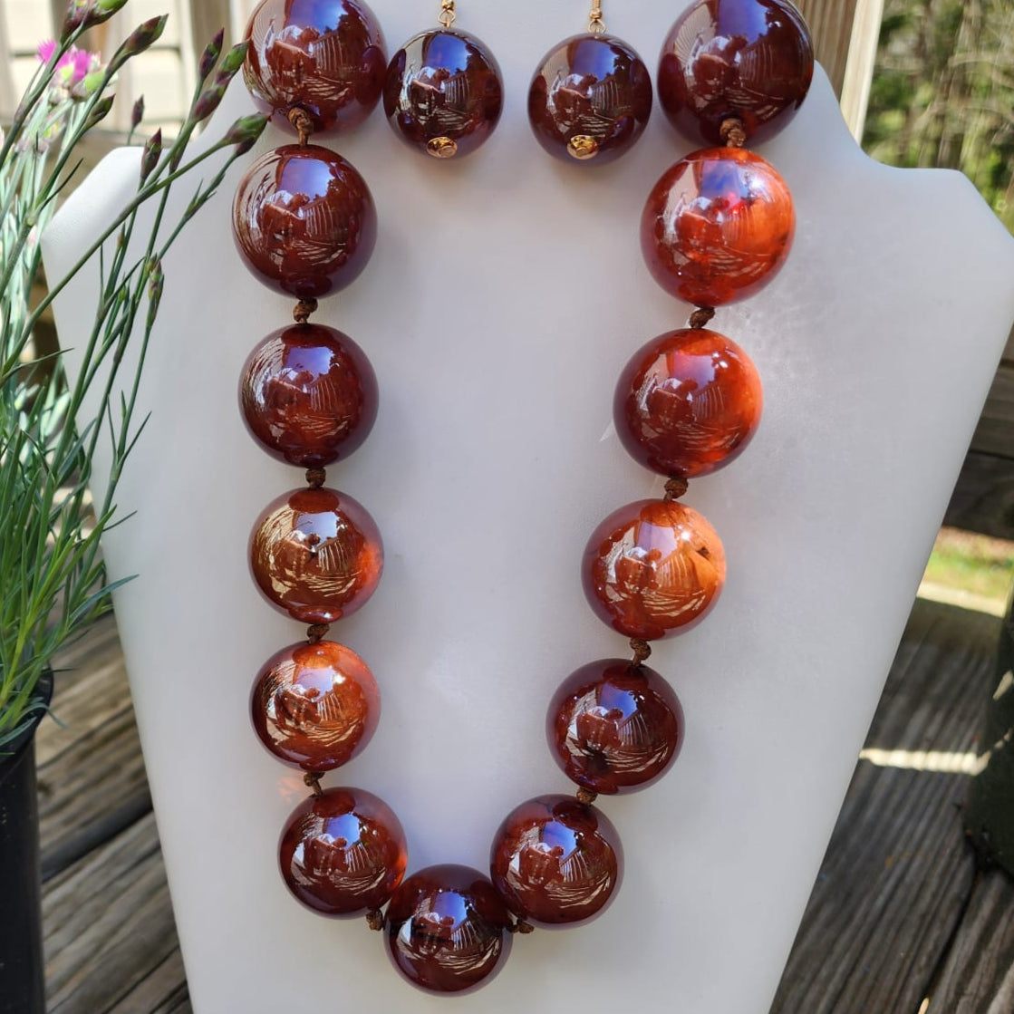 Ball Necklace