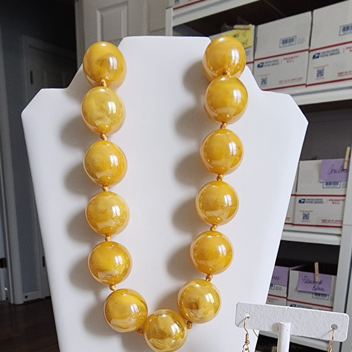 Ball Necklace