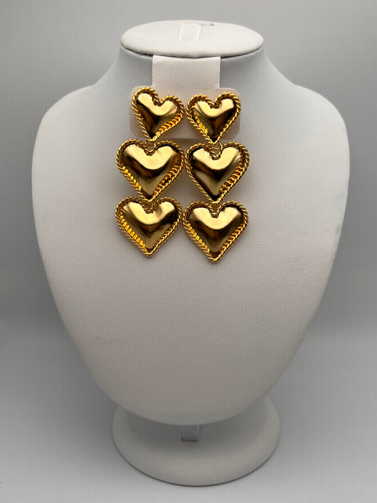 Arete Corazón Rizo