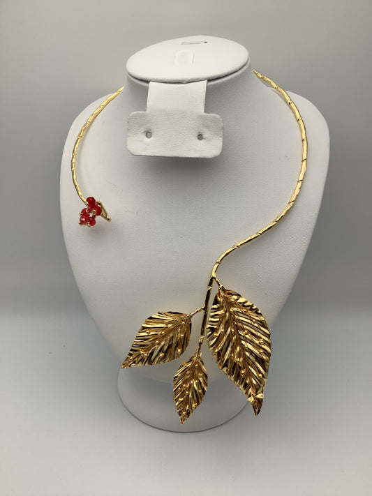 Choker detalles en Hojas