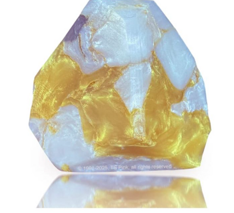 Gold in Quartz Soap gemstone - Buttermilk & Honey