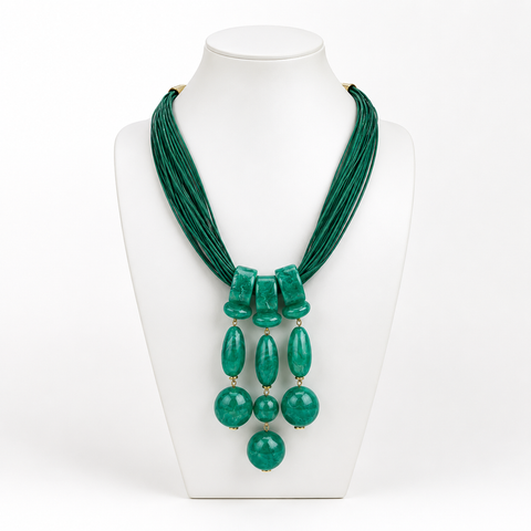 Collar de hilo en resina Color verde