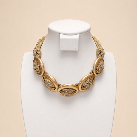 Collar entre lazado Maya Oro