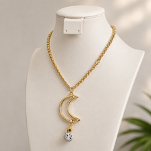 Collar piña Luna