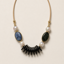 Collar en Hilo Ajustable