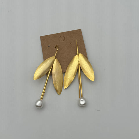 A-08I-Aretes Eva perla