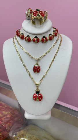 Set Lady Bug