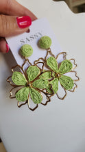 Aretes Deisy Base Dorada