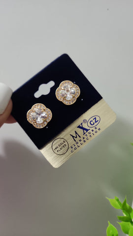 #907-Aretes Clover