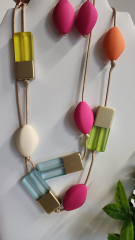 Set de collar de Colores  Con Aretes