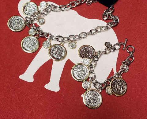 #526-Collar Monedas dos tonos