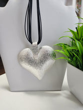 #538-Collar Corazón