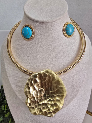 046-Set de Choker y Aretes Oro y Turquesa