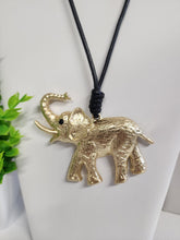 #097-Collar Elefante