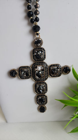 Set de collar y Aretes Negro