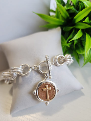 #577-Pulsera con la Cruz