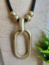#227-Collar