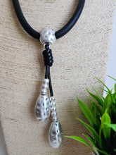 073-Collar Granito