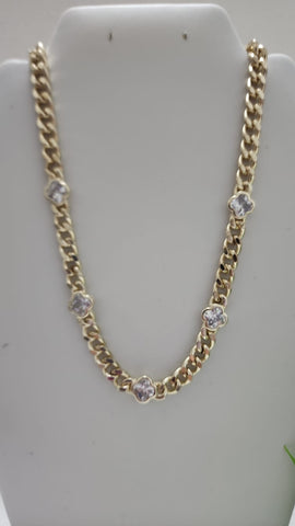 #610-Collar Con Clover