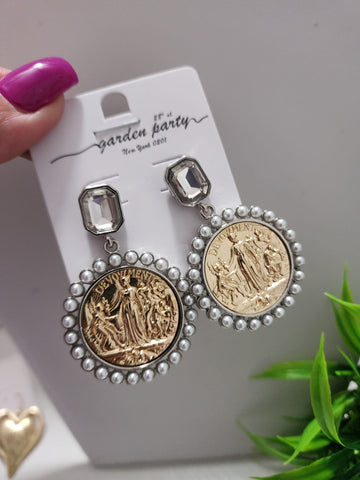 896- Aretes Angel Oro