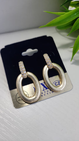 #721- Arete  Oro Matte
