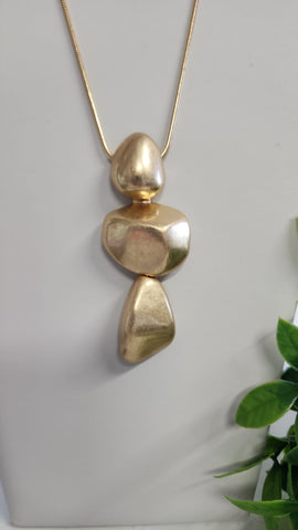 #256-Collar Piedra