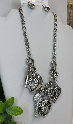 Set en plata de corazon
