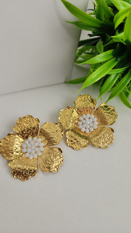 Aretes  Flor Cuencas Blancas