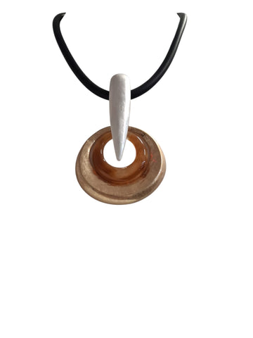 Collar ZamaK cuerno dorado