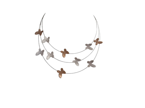 Collar mariposa capas  dos tonos