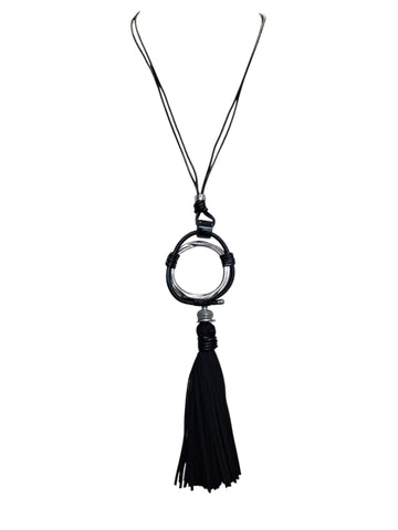Collar negro circulo plata