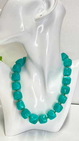 #400- Collar cuadritos Mármol turquesa