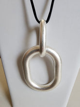 #336-Collar Ovalado