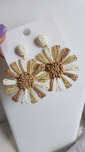 Aretes de Flores  Rattan en Colores
