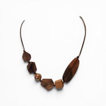 Collar en Hilo Ajustable